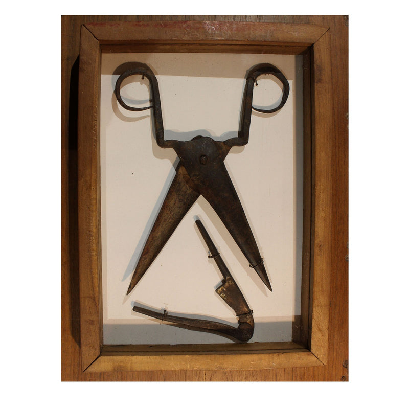 3D A4 Frame Scissors Front View