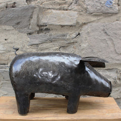Recycled Metal Pig Brut Side view 