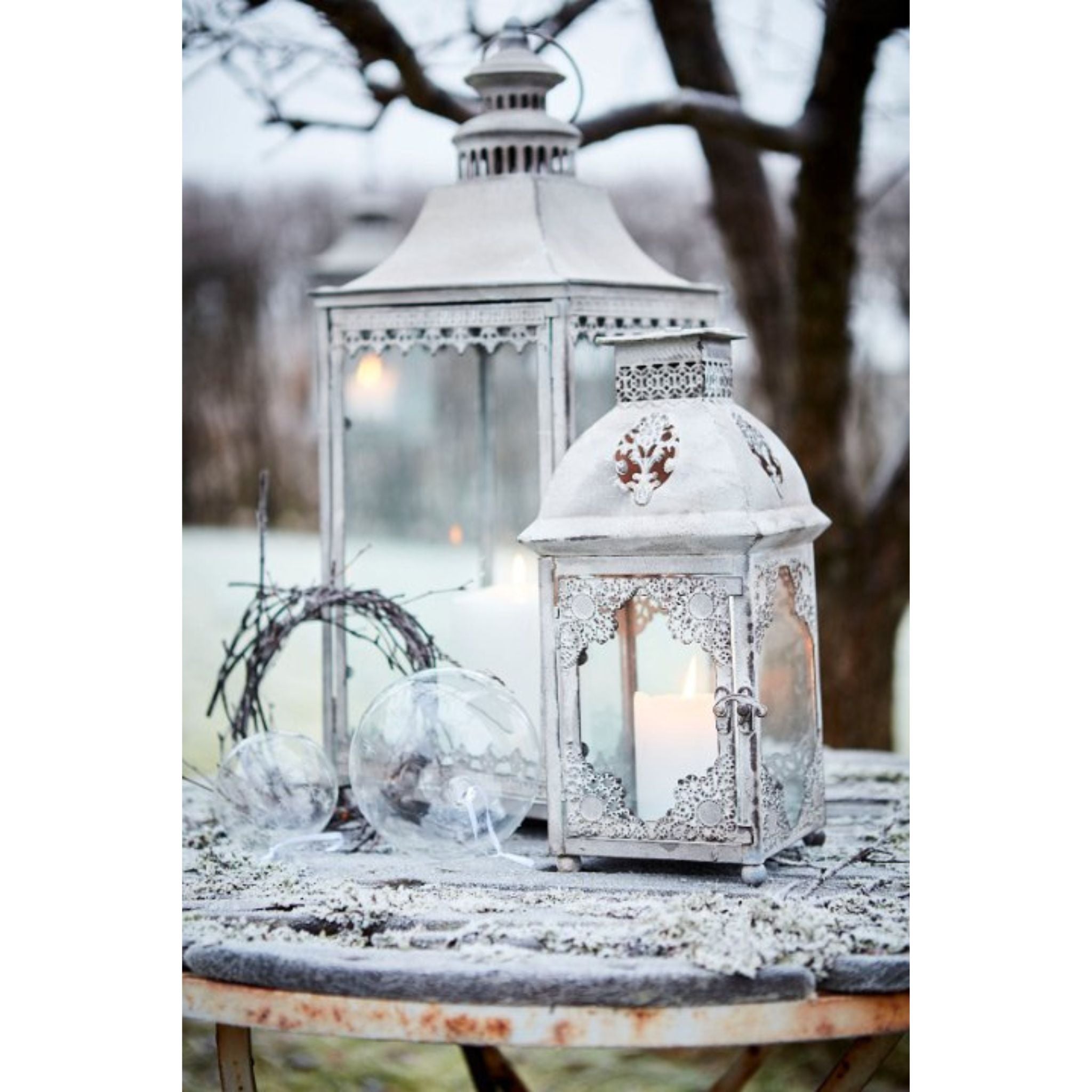 Chantal Lantern white colour outside