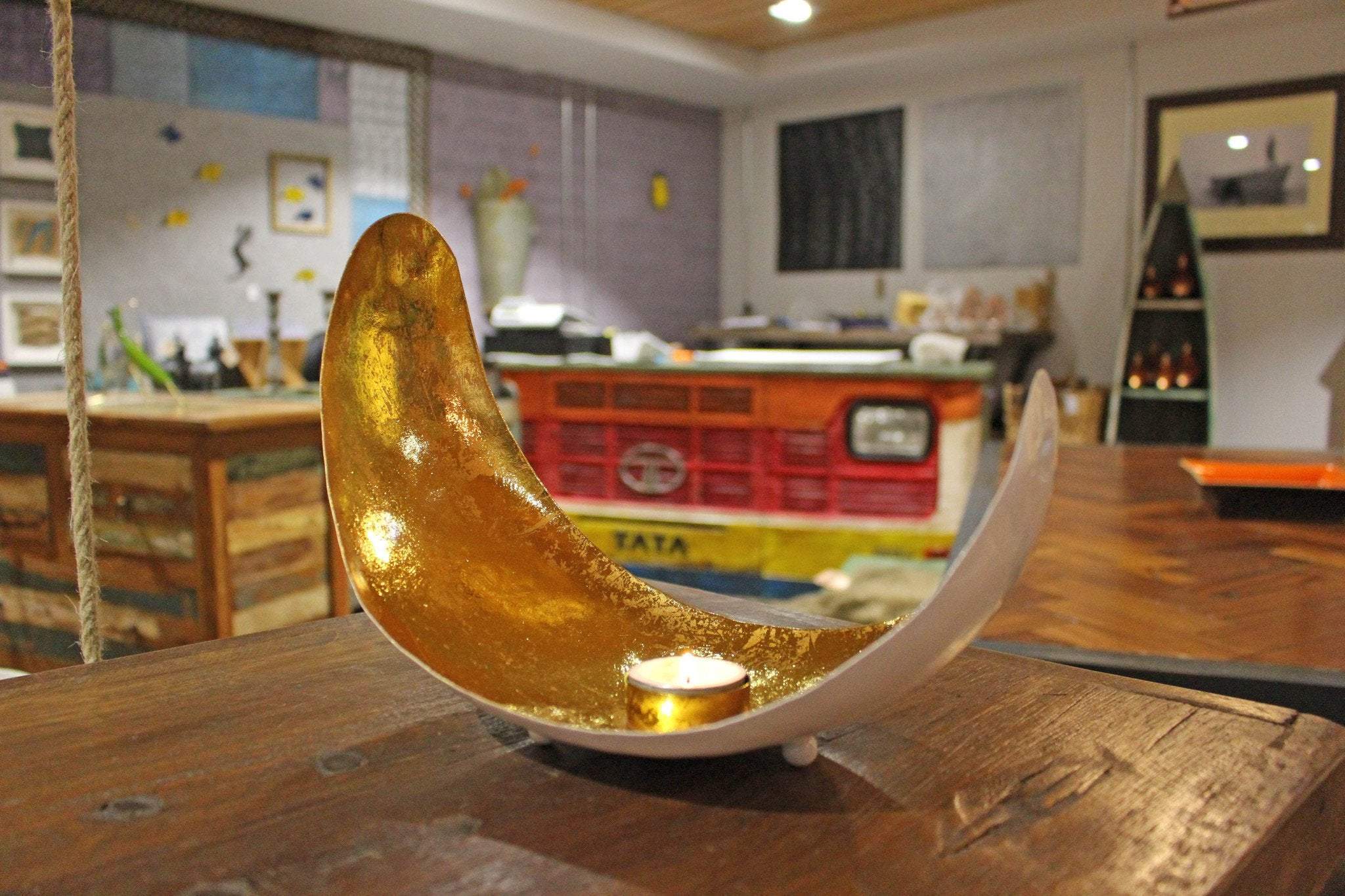 Free Standing 'Crescent Moon' Tea Light Candle Holder-OMS-UK - Under €145