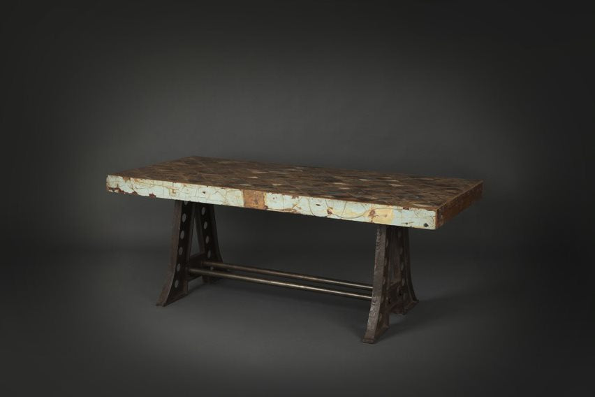 full view of table