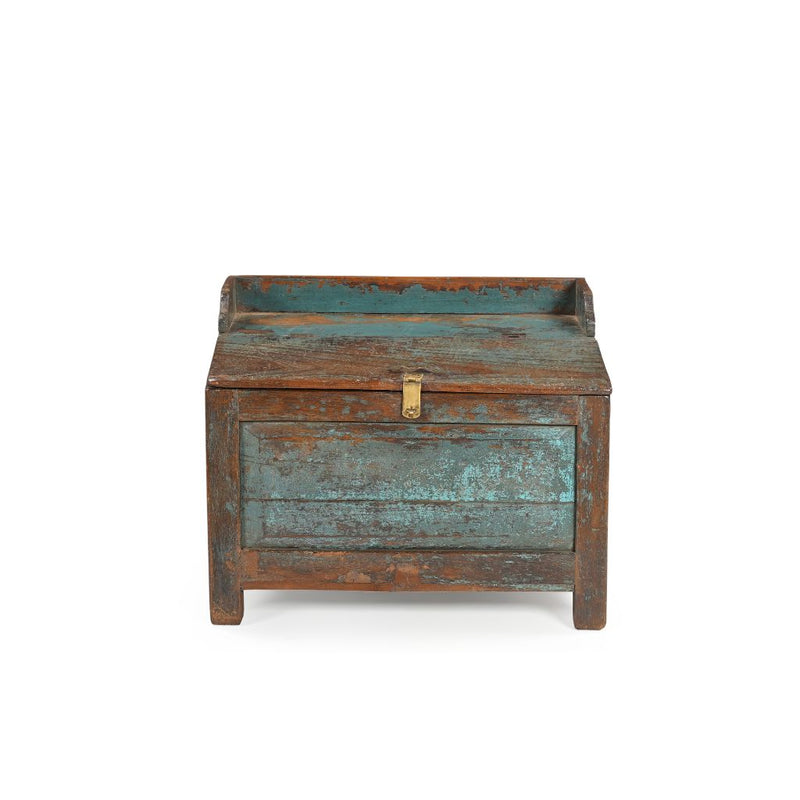 Vintage writer desk in wood with blue disstressed patina with brass latch front view