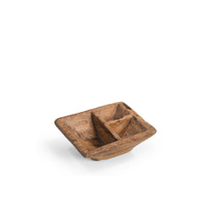 Spice box light wood in a square shape  with 3 compartments