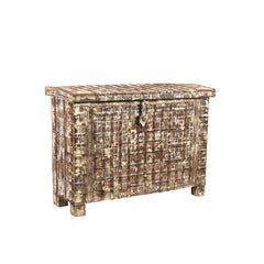 Pittari White Trunk