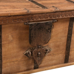 Kambal Indian Storage trunk with close up of the lockable latch