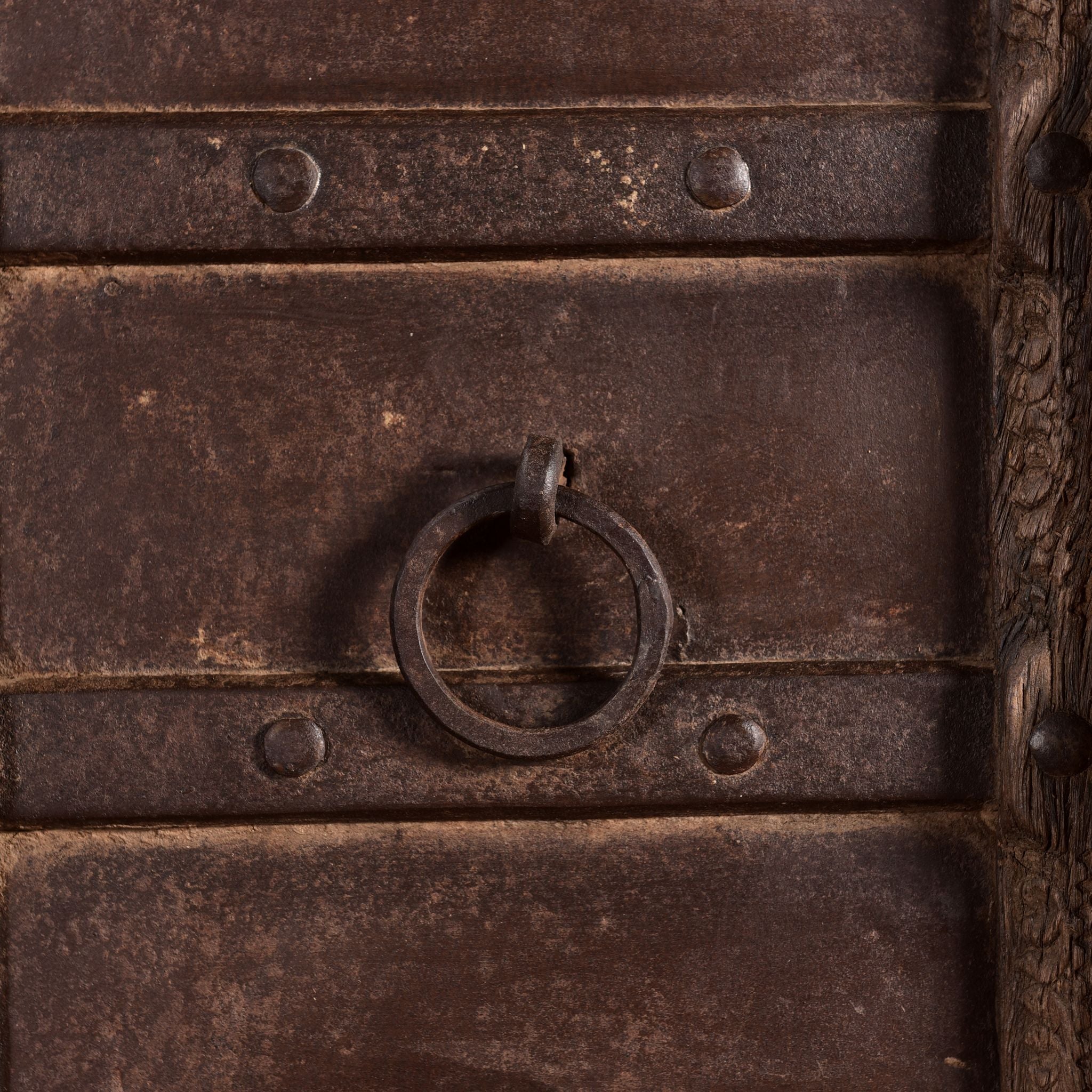 Slim Single Door Shek Cabinet close up view of ring pull handle